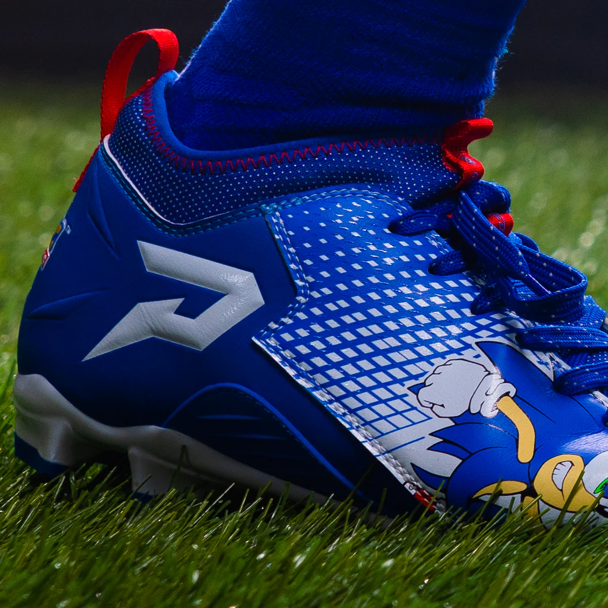 SONIC THE HEDGEHOG FOOTBALL CLEATS - QUANTUM SPEED BY PHENOM ELITE