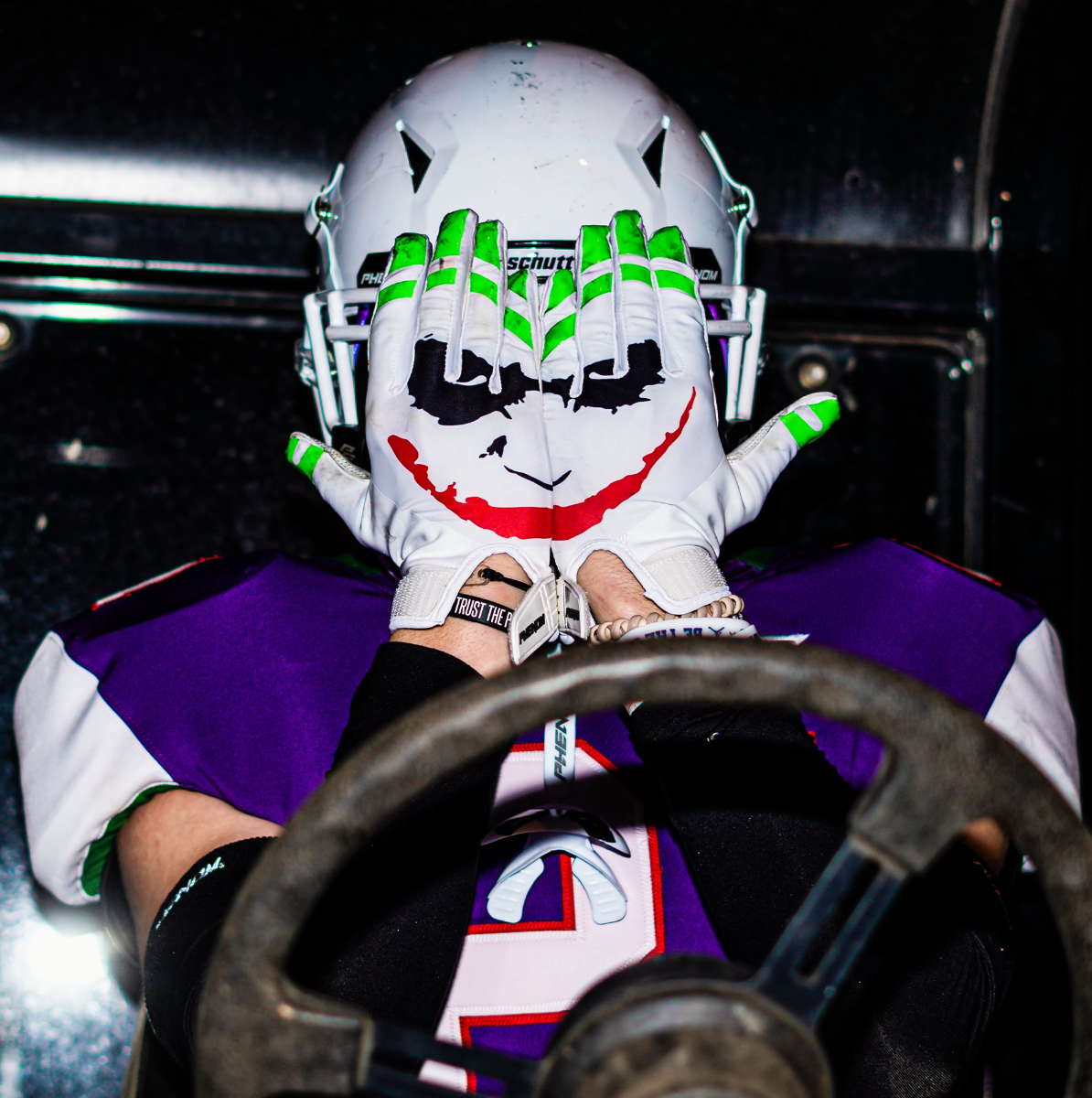 The Joker Football Gloves - VPS3 by Phenom Elite